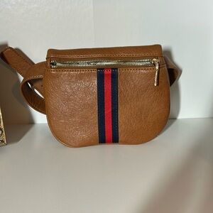 Social threads belt bag